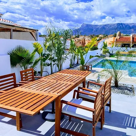 Canela Villa